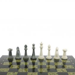 Шахматы &amp;quot;Стаунтон&amp;quot; из мрамолита  и змеевика доска 44х44 см