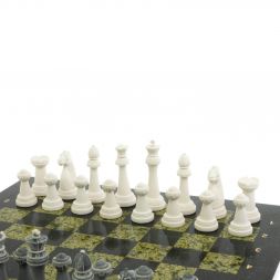Шахматы &amp;quot;Стаунтон&amp;quot; из мрамолита  и змеевика доска 44х44 см