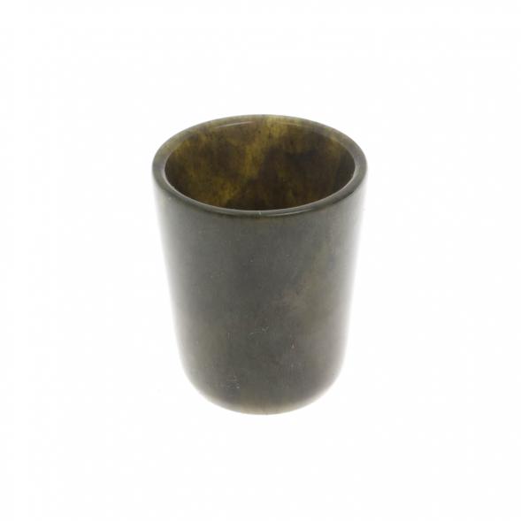 Стопка из нефрита 3,5х3,5х4,5 см 130017