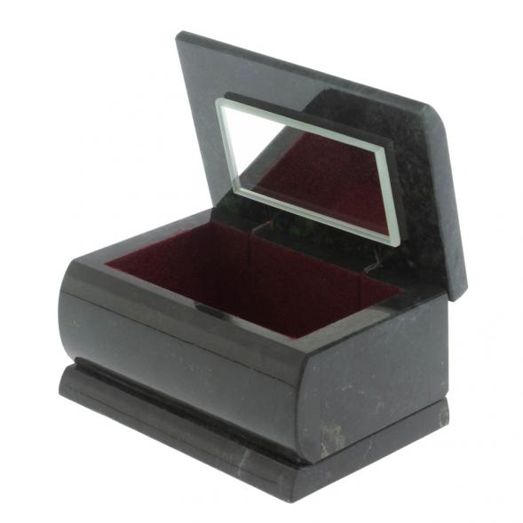 Шкатулка из змеевика 10х7х5,5 см 127833