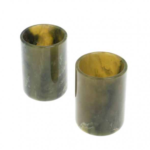 Набор стопок из нефрита  2 шт 4х5,5 см 50 мл 129282