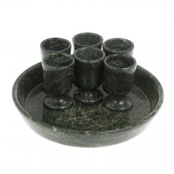 Водочный набор из змеевика 6 рюмок на подносе