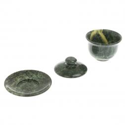 Гайвань из нефрита на блюдце 8,5х8,5х8 см