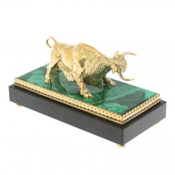 Бронзовая статуэтка "Бык" на малахите 15,5х7,5х9 см