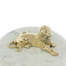 Шкатулка круглая &amp;quot;Лев&amp;quot; из мрамора