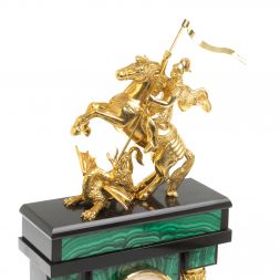 Каминные часы &amp;quot; Георгий Победоносец&amp;quot; камень малахит