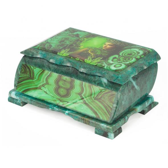 Шкатулка Хозяйка медной горы с иллюстрацией под малахит н3 22х13х9 см 118782