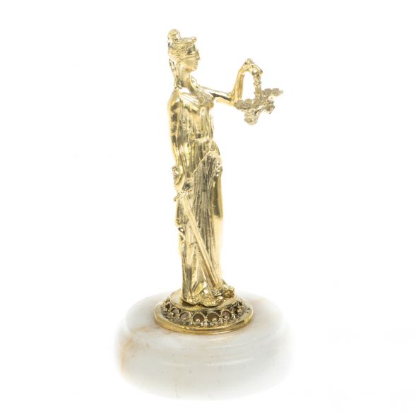 Статуэтка &amp;quot;Фемида&amp;quot; из бронзы на подставке из кварца 128316