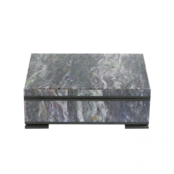 Шкатулка из чароита 12х8х4,5 см 128619