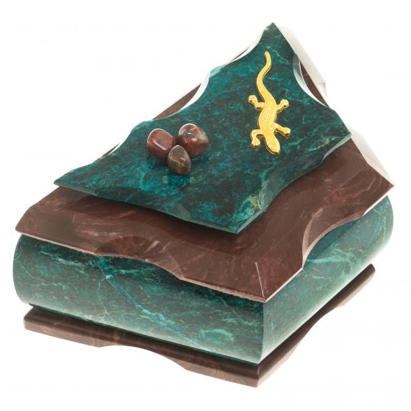 Шкатулка камень змеевик, креноид 14х8х8 см 112132