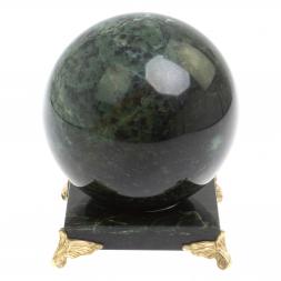 Шар из нефрита 12,5 см на каменной подставке