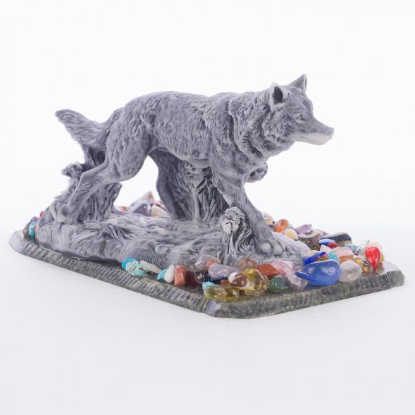 Сувенир &amp;quot;Волк бежит&amp;quot; из мрамолита 118995