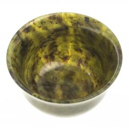 Пиала чайная из камня нефрит 8х8х4 см