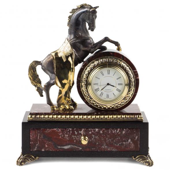 Часы со шкатулкой &amp;quot;Вздыбленный конь&amp;quot; бронза камень креноид 120839