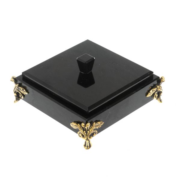 Шкатулка из черного обсидиана на ножках 12х12х5,5 см 128082