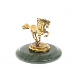 Статуэтка &amp;quot;Лошадка&amp;quot; на подставке из офиокальцита (металл)