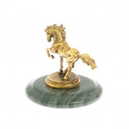 Статуэтка &amp;quot;Лошадка&amp;quot; на подставке из офиокальцита (металл)
