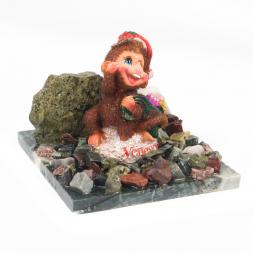 Сувенир &amp;quot;Обезьянка с зеленым мешком №4&amp;quot; змеевик