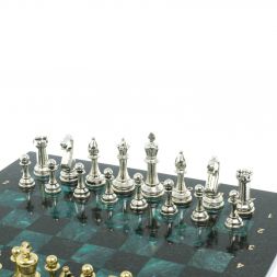 Шахматы "Стаунтон" доска 40х40 см из змеевика