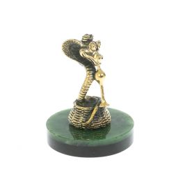 Статуэтка "Змея с дудочкой" бронза на подставке из нефрита