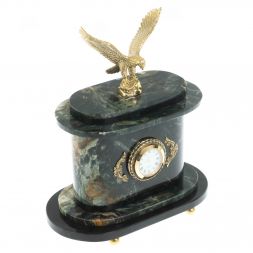 Часы &amp;quot;Орел&amp;quot; из зеленого офиокальцита и бронзы