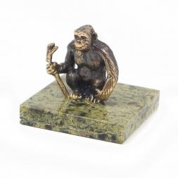 Статуэтка &amp;quot;Обезьяна с посохом&amp;quot; бронза змеевик