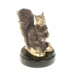 Статуэтка из бронзы &amp;quot;Белочка&amp;quot; на нефрите