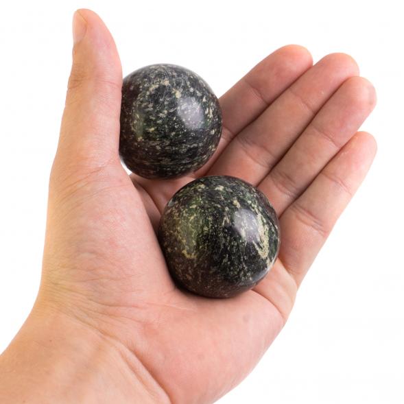 Шары для массажа 4,5 см 2 шт из темного змеевика 125167