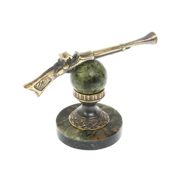 Сувенир &amp;quot;Ружье&amp;quot; на подставке из офиокальцита 128635