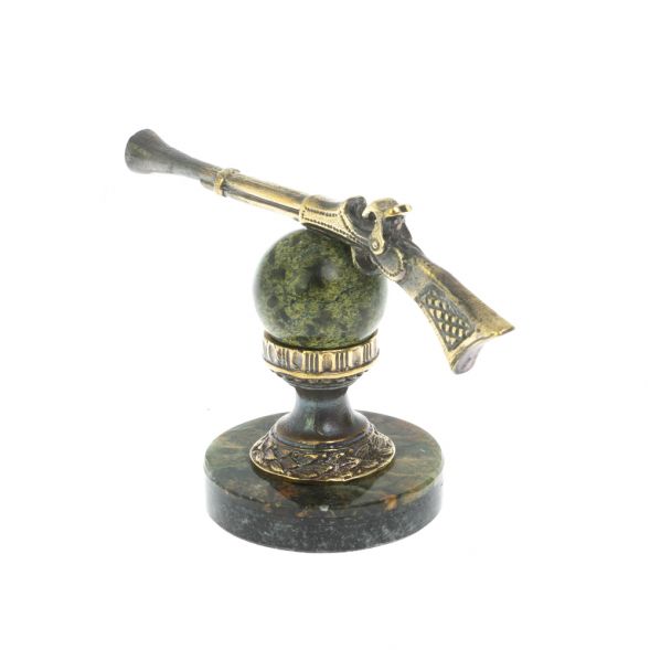 Сувенир &amp;quot;Ружье&amp;quot; на подставке из офиокальцита 128635