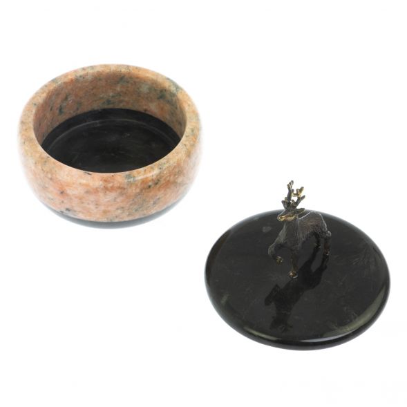 Шкатулка круглая &amp;quot;Олень&amp;quot; из розового мрамора и змеевика 10х10х11,5 см 129083