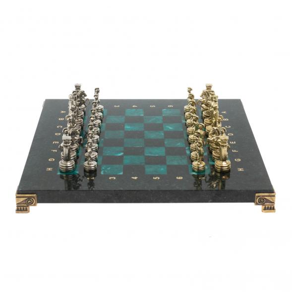 Шахматы &amp;quot;Римляне&amp;quot; фигуры золото / серебро доска 28х28 см из змеевика 127719