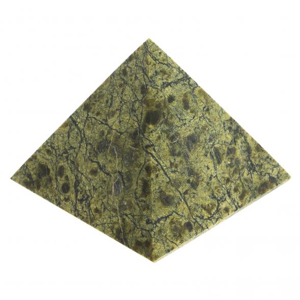 Пирамида 6х6х5,5 см камень змеевик 113761