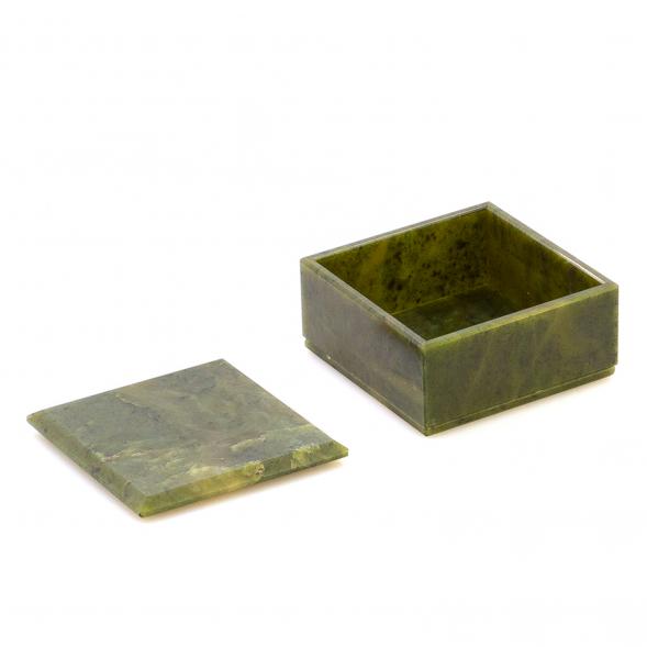 Шкатулка из нефрита 8,5х8,5х4,5 см 124817