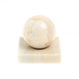 Шар 5 см на подставке из газганского мрамора 6х6х6,5 см