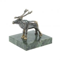 Статуэтка "Северный олень" из бронзы и змеевика