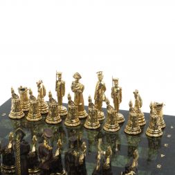 Подарочные шахматы &amp;quot;Деревенские&amp;quot; фигуры бронза, доска змеевик 40х40 см