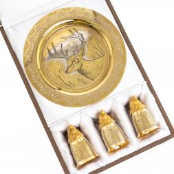 Подарочный набор &amp;quot;Олень&amp;quot; тарелка и 3 стопки перевертыша Златоуст