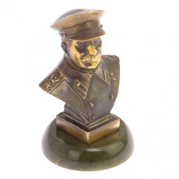 Бюст Сталина И.В. из бронзы и нефрита