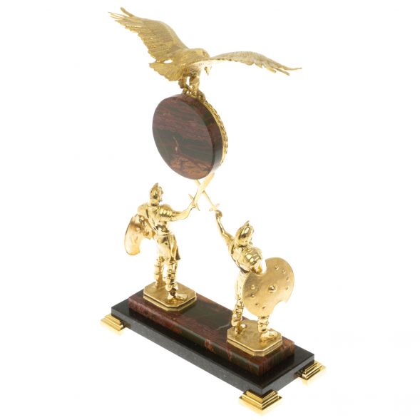 Часы &amp;quot;Гладиаторы&amp;quot; из яшмы и долерита 17х8х27 см 129256