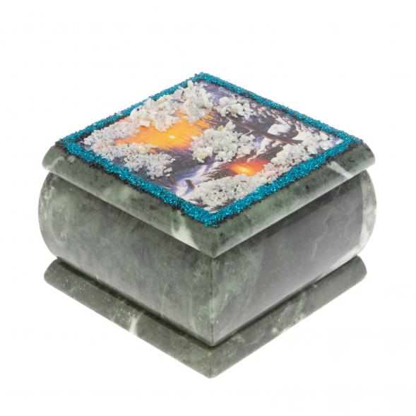 Шкатулка &amp;quot;Зимний вечер&amp;quot; камень змеевик 10х10х7 см 129668