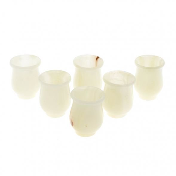 Стопки для водки 20 мл из белого оникса 3,9х4,5 см в коробке (1,5х2) 129338