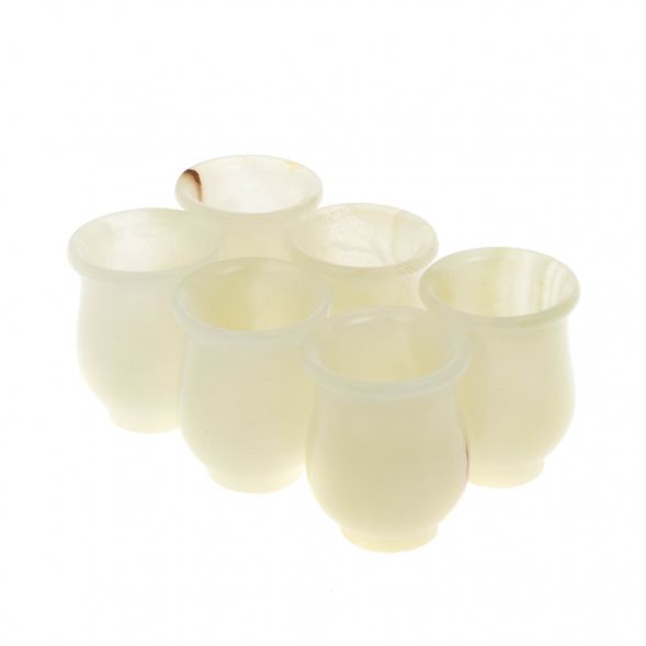 Стопки для водки 20 мл из белого оникса 3,9х4,5 см в коробке (1,5х2) 129338