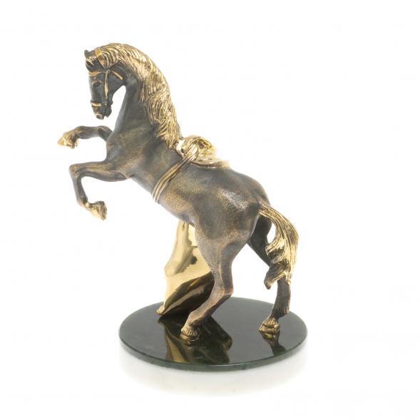 Бронзовая статуэтка &amp;quot;Конь с попоной&amp;quot; на подставке из нефрита 127023