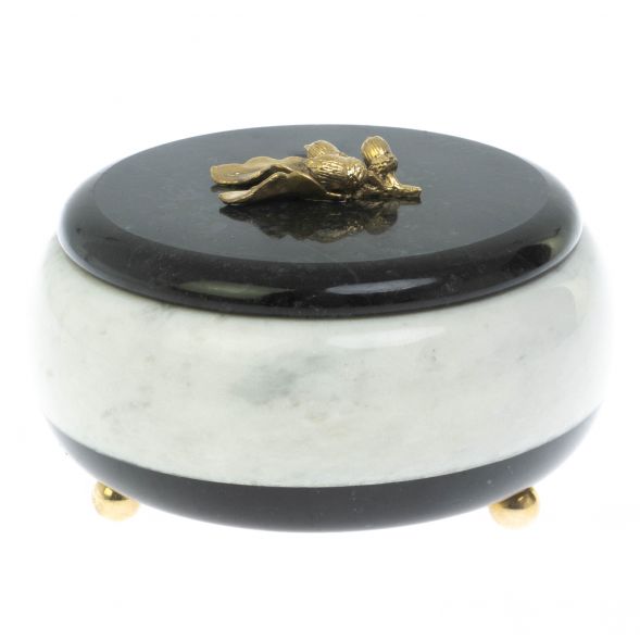 Шкатулка &amp;quot;Желуди&amp;quot; из белого мрамора и змеевика 15х15х8 см 129030