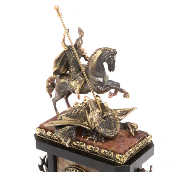 Каминные часы из яшмы и бронзы &amp;quot;Георгий Победоносец&amp;quot; 113572