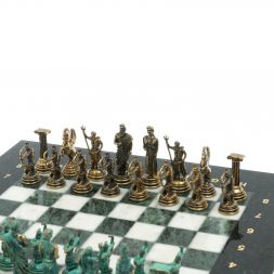 Шахматы &amp;quot;Лучники&amp;quot; фигуры бронза / патина 28х28 см из змеевика и мрамор