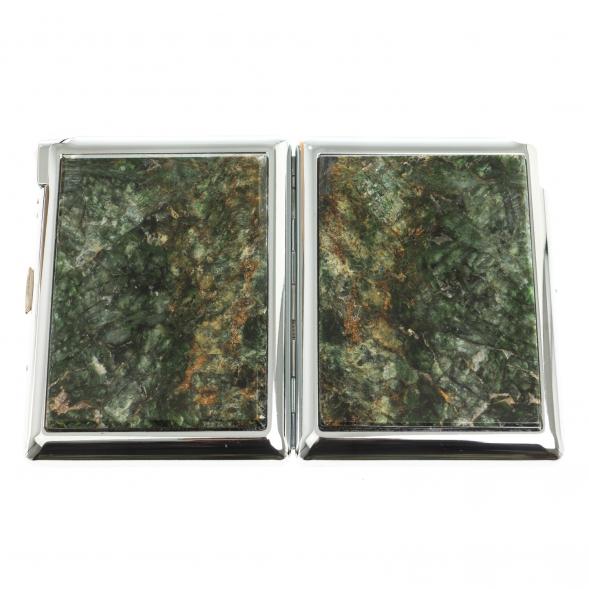 Портсигар на 20 сигарет с зажигалкой камень актинолит 123428