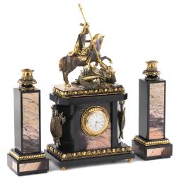 Каминные часы из бронзы "Георгий Победоносец" с подсвечниками камень яшма