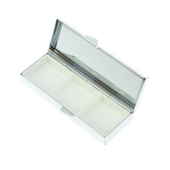 Таблетница на 3 отделения камень шайтанский переливт серебро 128520